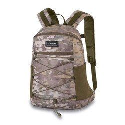 Dakine WNDR 18liter Backpack in Vintage Camo